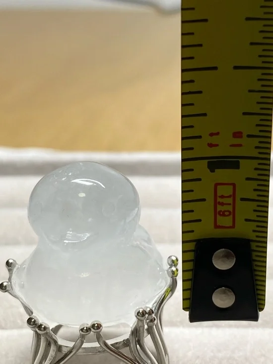 Carved White Crystal Duck Statement Ring - Picture 4 of 4